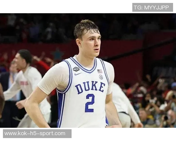 戴拇指护具打球弗拉格坚信竞技体育应无借口球感未受影响 戴拇指护具打球弗拉格坚信竞技体育应无借口球感未受影响